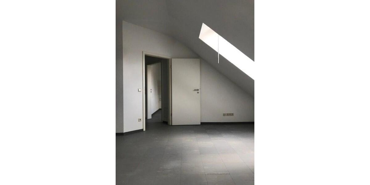 Dachgeschoßwohnung Bad Freienwalde (Oder) - 2 Zimmer, 46 m&sup2;, 394&euro; | Angebot:23721573