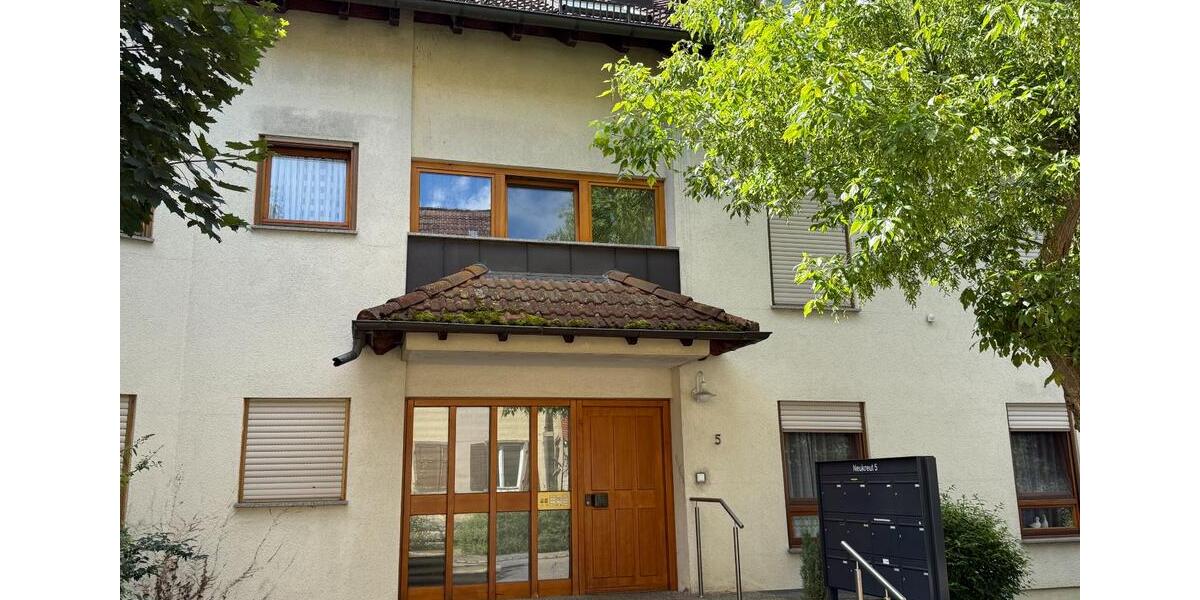 Attraktive 1-Zimmer-Souterrain-Wohnung mit Terrasse in Schrozberg 1 zimmer