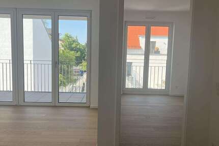 Wohnung Bad Homburg Berliner Siedlung/Gartenfeld - 3 Zimmer, 94 m&sup2;, 2.010&euro; | Angebot:26757575