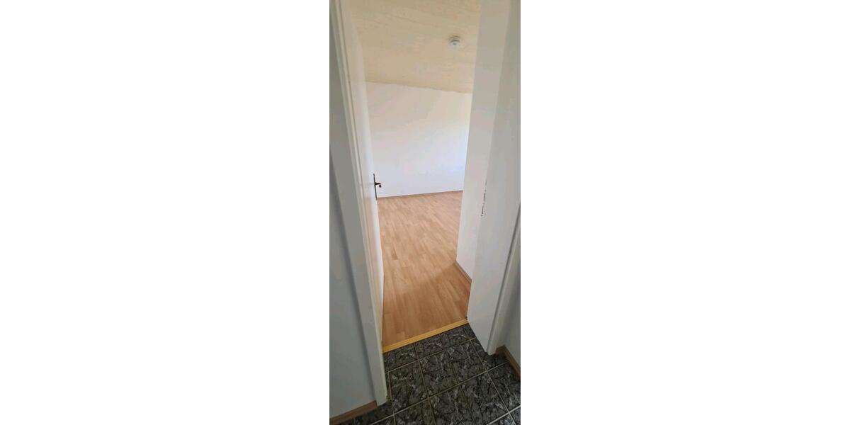 Etagenwohnung Stolzenau - 4 Zimmer, 90 m&sup2;, 1.080&euro; | Angebot:26089522