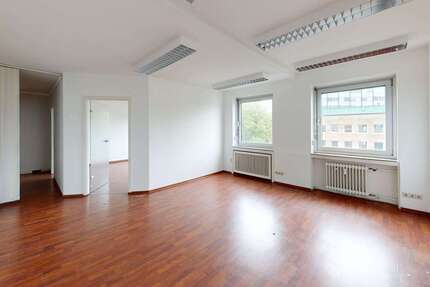 Büro in Hannover 713 € 62 m² zimmer