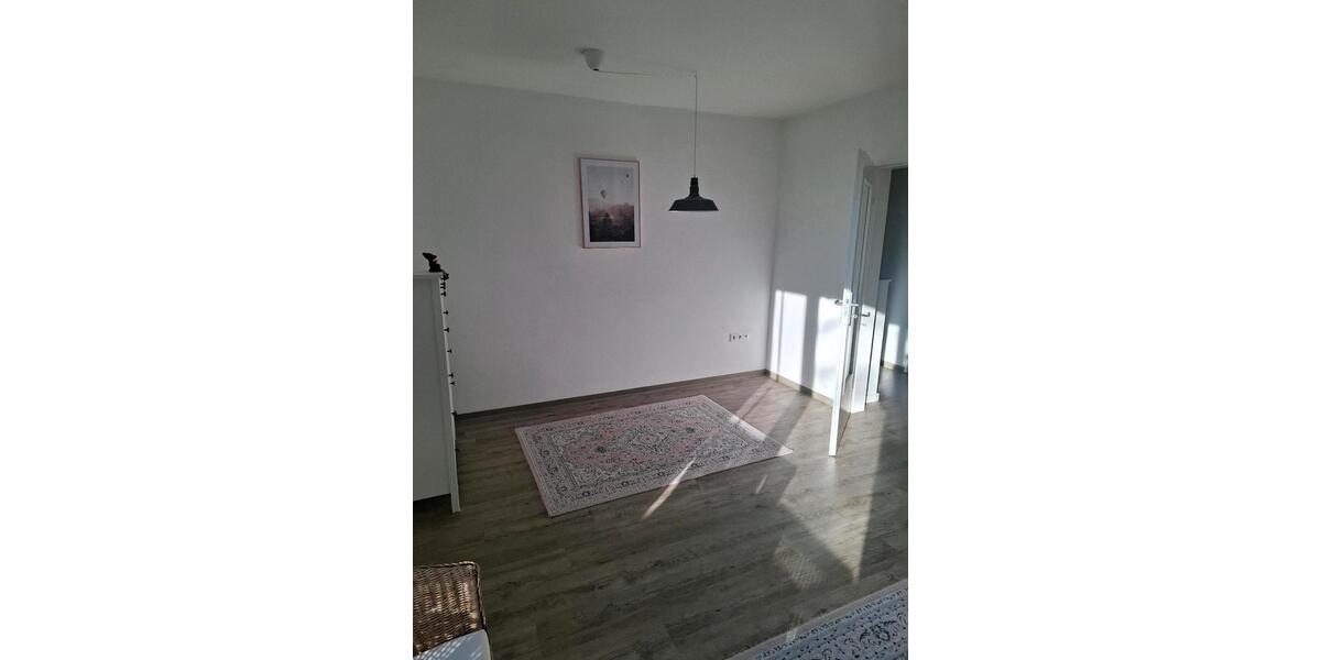 Etagenwohnung Lübeck Sankt Lorenz Nord - 1 Zimmer, 62 m&sup2;, 550&euro; | Angebot:24467125