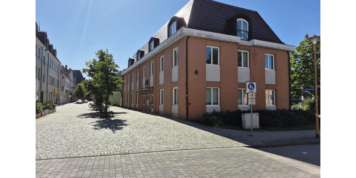 Etagenwohnung Schwedt (Oder) - 2 Zimmer, 47 m&sup2;, 450&euro; | Angebot:22417125