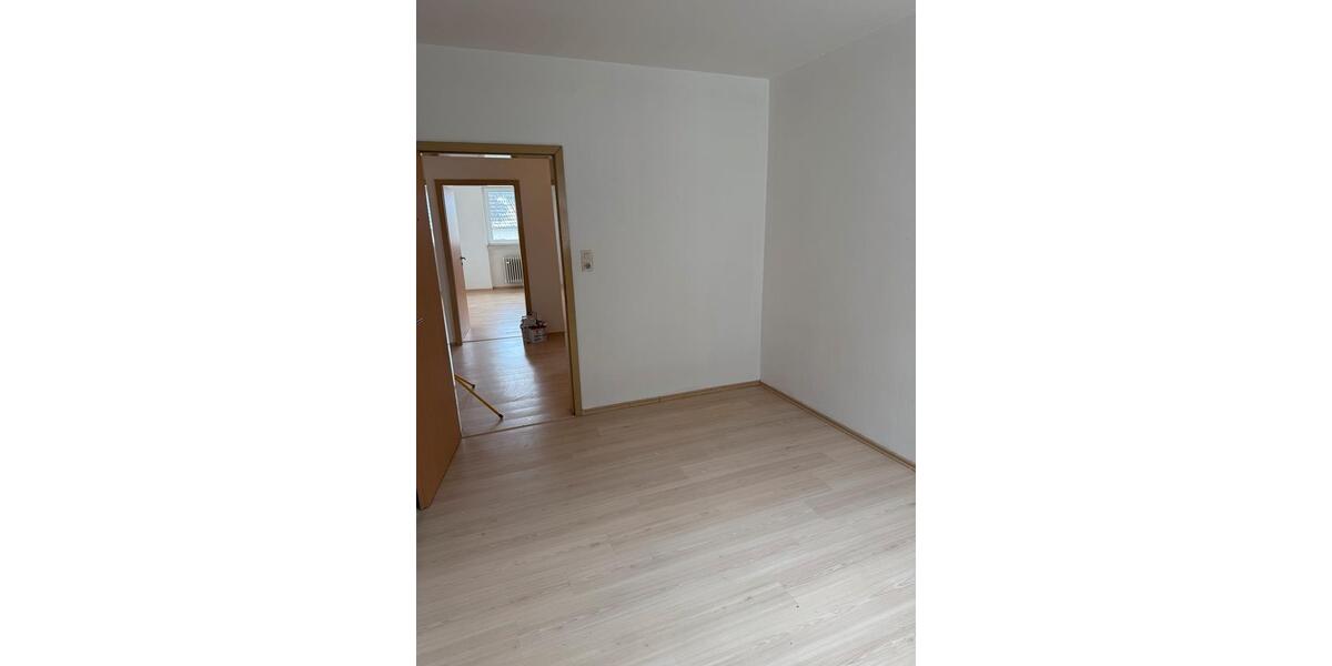 Etagenwohnung Reichelsheim (Wetterau) - 4 Zimmer, 112 m&sup2;, 1.150&euro; | Angebot:25149395