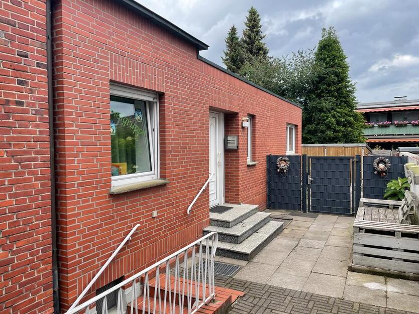 Schöne Erdgeschosswohnung mit Garten zimmer