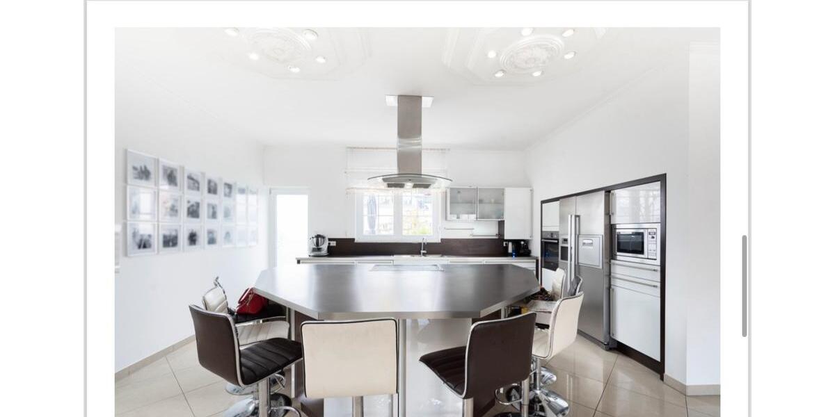 Einfamilienhaus Nordheim - 7 Zimmer, 270 m&sup2;, 3.200&euro; | Angebot:26618245