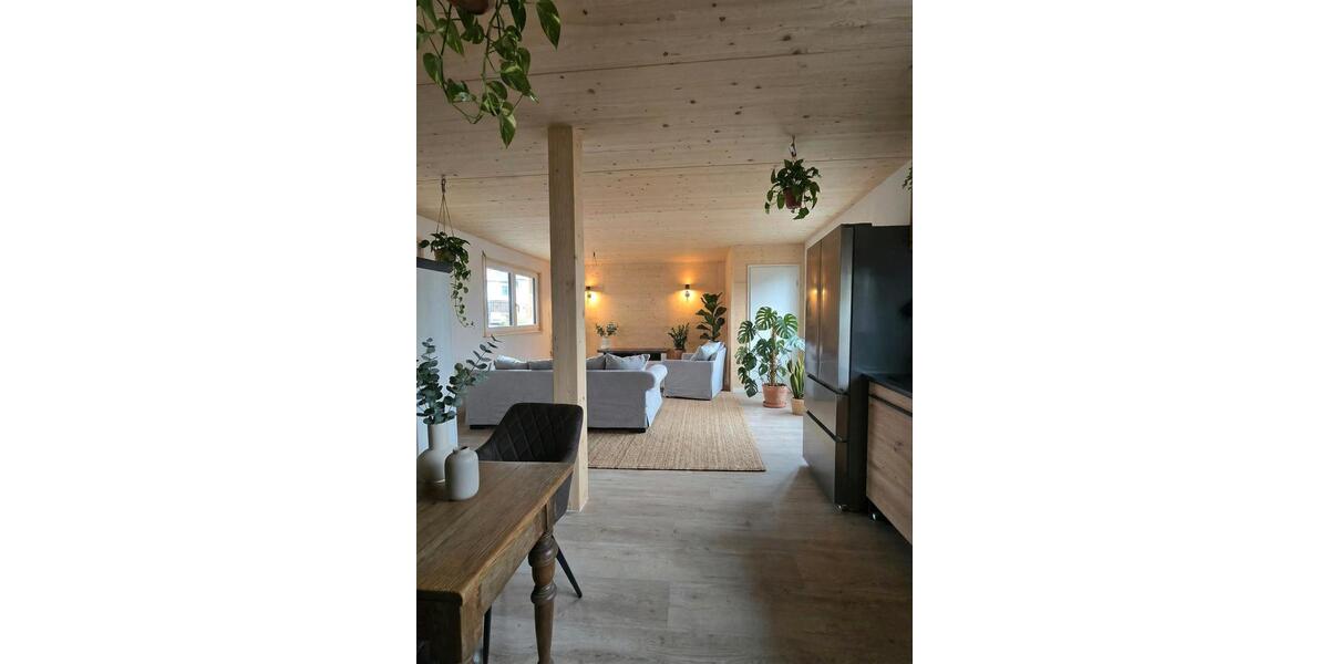 Erdgeschoßwohnung Wald - 2.5 Zimmer, 70 m&sup2;, 1.200&euro; | Angebot:25336241