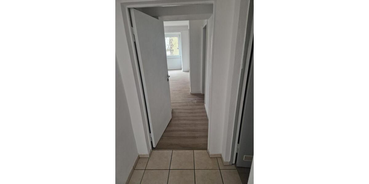 Etagenwohnung Andernach - 4 Zimmer, 95 m&sup2;, 960&euro; | Angebot:26705949