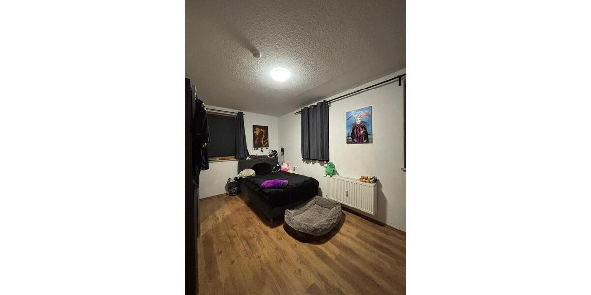 Etagenwohnung Sulzfeld - 5 Zimmer, 129 m&sup2;, 550&euro; | Angebot:24435359