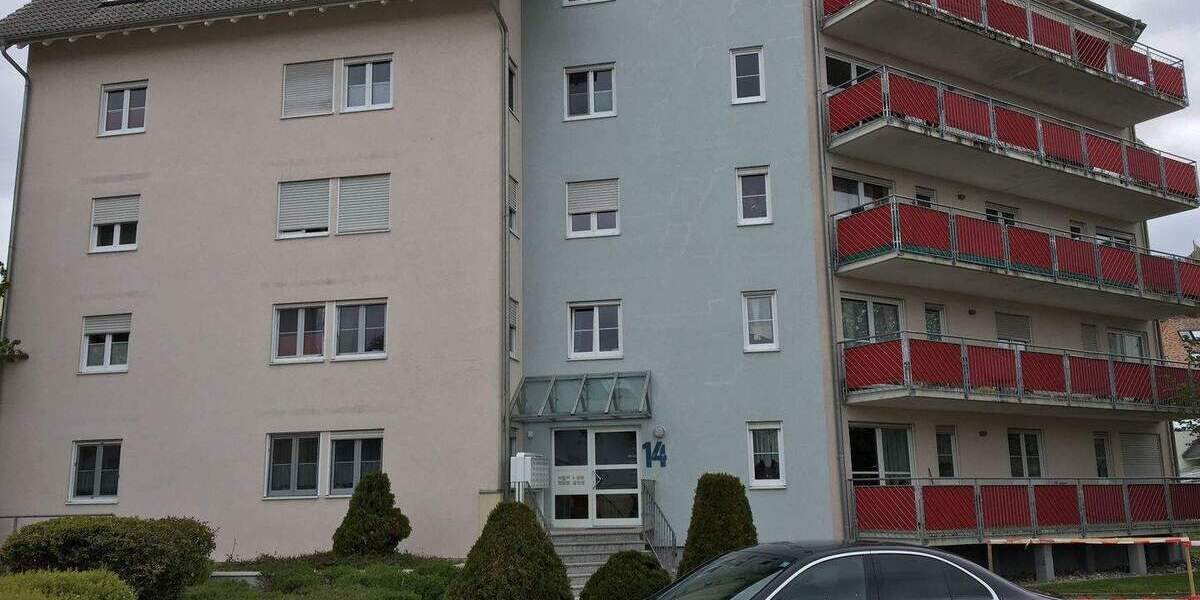 Etagenwohnung Hüfingen - 3 Zimmer, 87 m&sup2;, 680&euro; | Angebot:25801211
