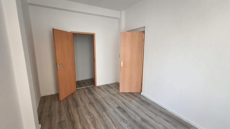Erdgeschoßwohnung Burg - 2 Zimmer, 51 m&sup2;, 330&euro; | Angebot:25903026