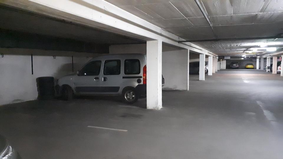 Zentraler Tiefgaragenstellplatz in Krefeld – !! Provisionsfrei !!