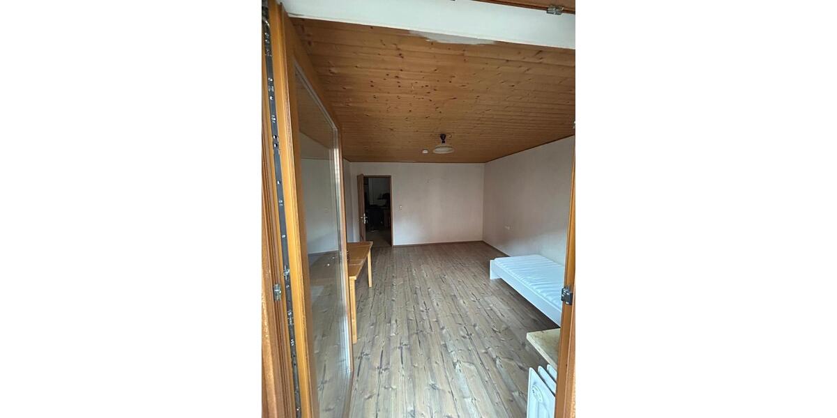 Wohnen auf Zeit Kitzingen - 19 Zimmer, 19 m&sup2;, 450&euro; | Angebot:26462574