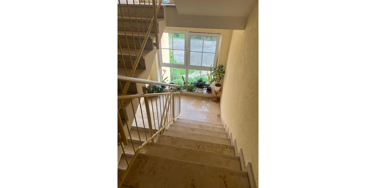 Etagenwohnung Rudolstadt - 2 Zimmer, 42 m&sup2;, 465&euro; | Angebot:26475997