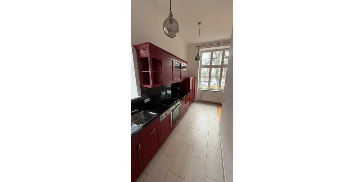 Erdgeschoßwohnung Schwerin Friedrichsthal - 2 Zimmer, 82 m&sup2;, 819&euro; | Angebot:24492773