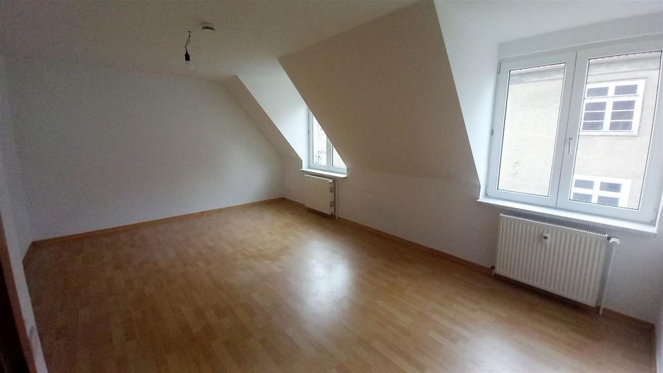 Maisonettenwohnung Güstrow - 3 Zimmer, 78 m&sup2;, 666&euro; | Angebot:26661629