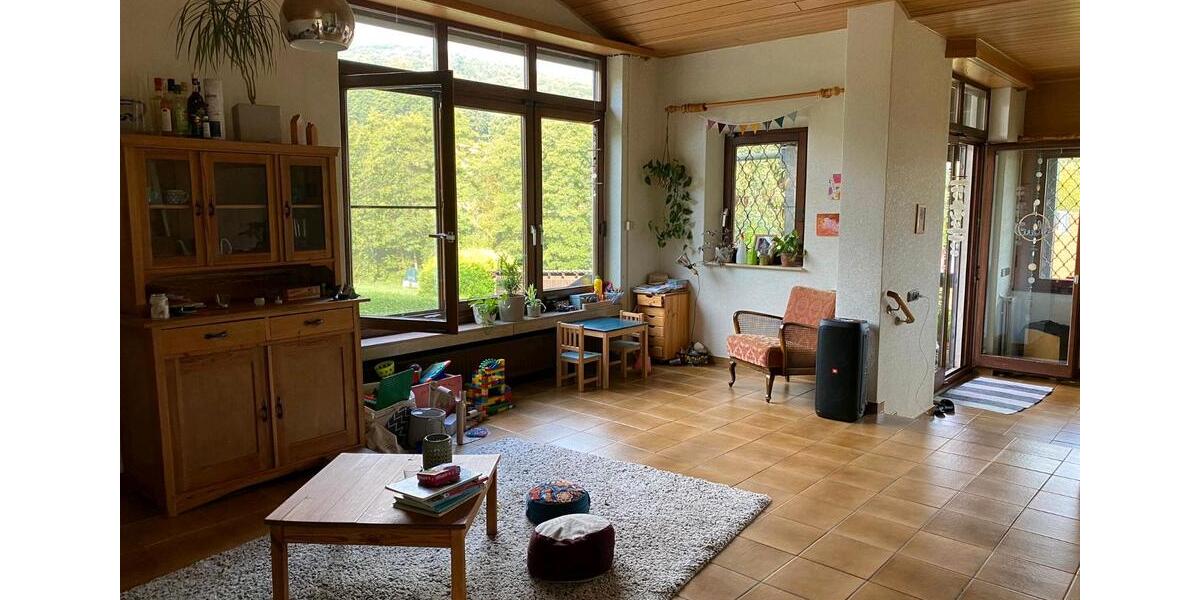 Wohnen auf Zeit Lahntal - 12 Zimmer, 180 m&sup2;, 360&euro; | Angebot:24795497