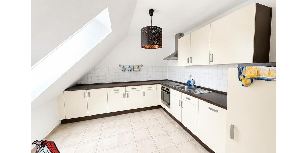 Dachgeschoßwohnung Oldenburg Bloherfelde - 3 Zimmer, 90 m&sup2;, 850&euro; | Angebot:26535452