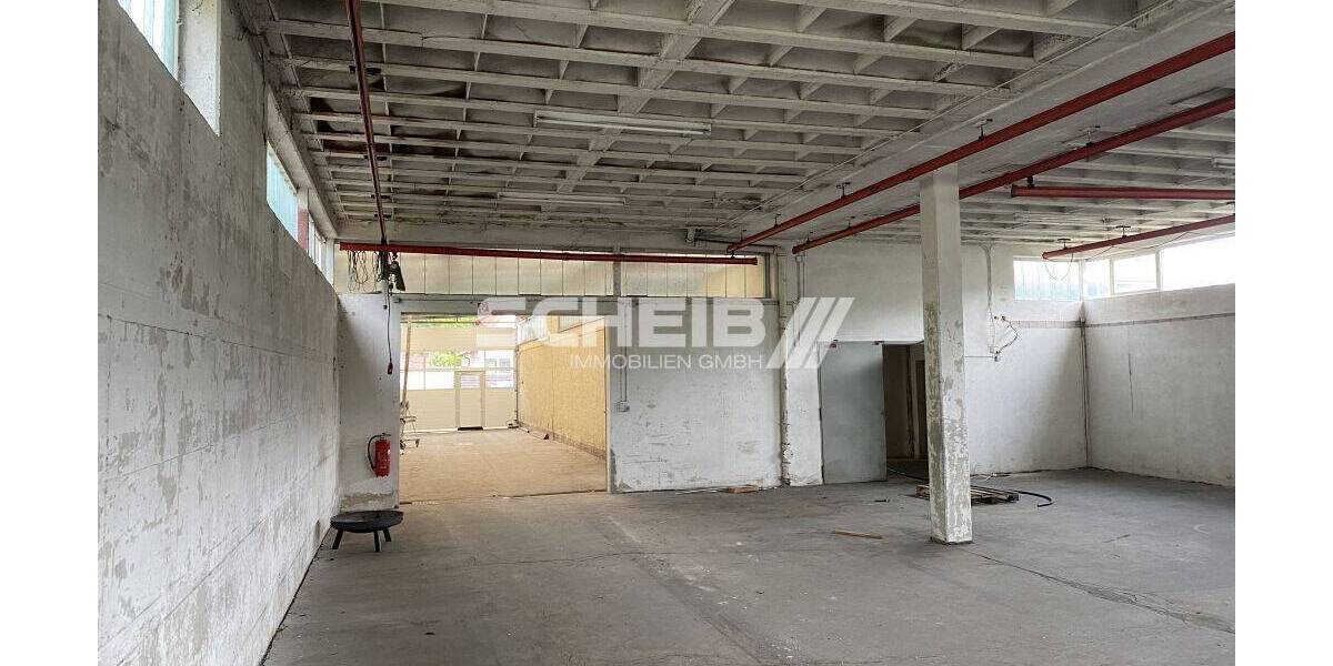 großzügige Lagerfläche - flexibel nutzbar zimmer