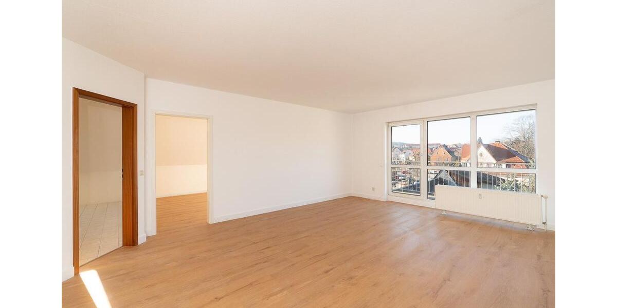 Dachgeschoßwohnung Pulsnitz - 4 Zimmer, 93 m&sup2;, 850&euro; | Angebot:23571123