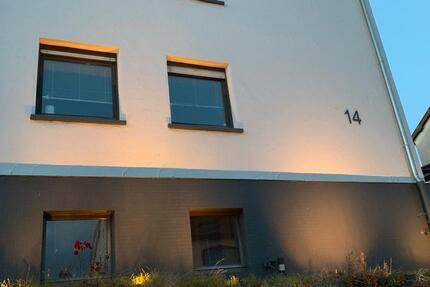 Haus Sulzbach (Saar) - 4 Zimmer, 105 m&sup2;, 1.200&euro; | Angebot:24780402