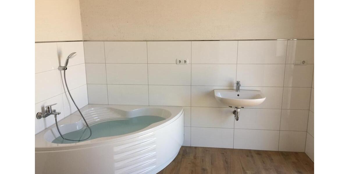 Doppelhaushälfte Gerolstein - 4 Zimmer, 112 m&sup2;, 1.250&euro; | Angebot:25909051