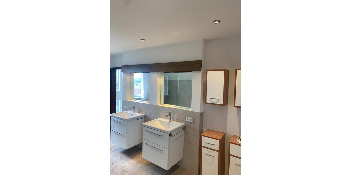 Wohnen auf Zeit Dauchingen - 1 Zimmer, 12 m&sup2;, 435&euro; | Angebot:26342236