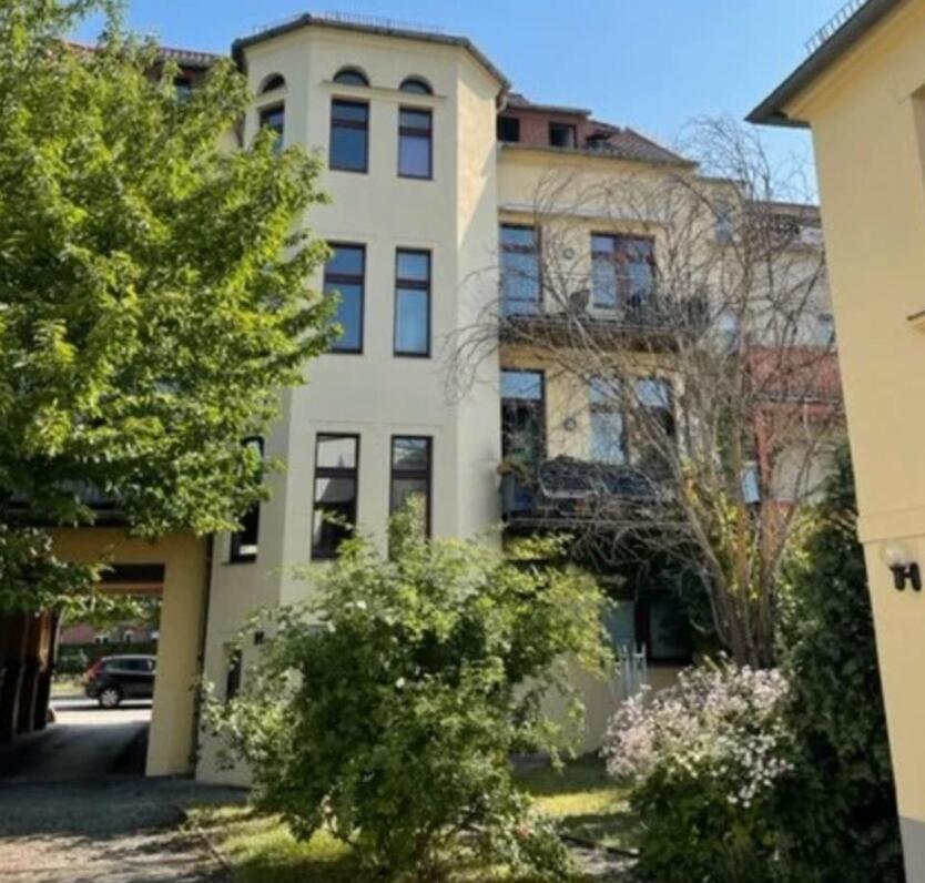 NAHE DRESDEN RENOVIERT TOP LAGE BLICK INS GRÜNE