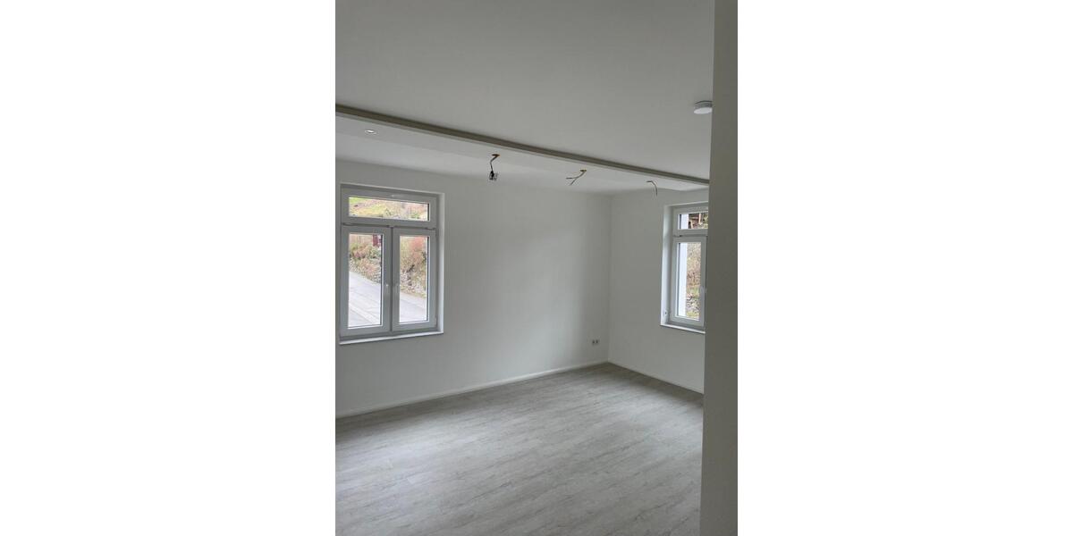 Erdgeschoßwohnung Augustusburg - 3 Zimmer, 95 m&sup2;, 665&euro; | Angebot:24662566