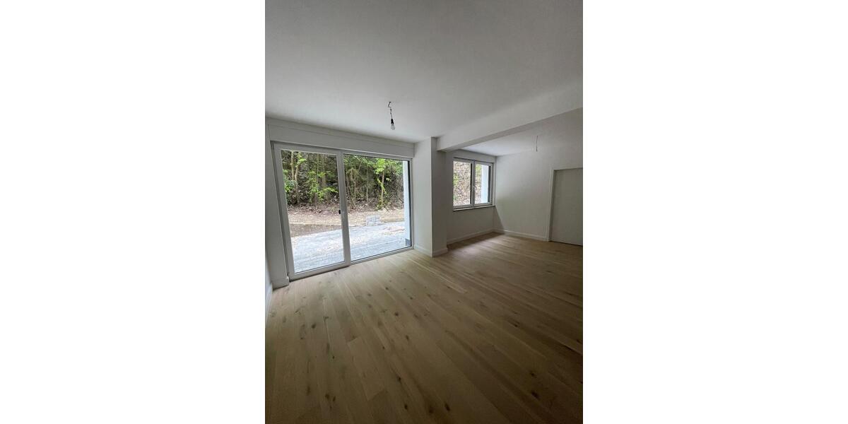 Erdgeschoßwohnung Treuchtlingen - 3 Zimmer, 90 m&sup2;, 900&euro; | Angebot:24689194