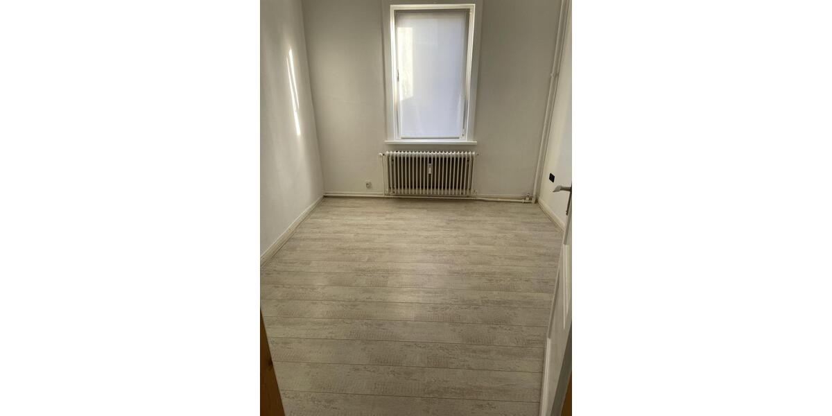 Erdgeschoßwohnung Goslar OS Hahnenklee-Bockswiese - 3 Zimmer, 60 m&sup2;, 500&euro; | Angebot:26379903