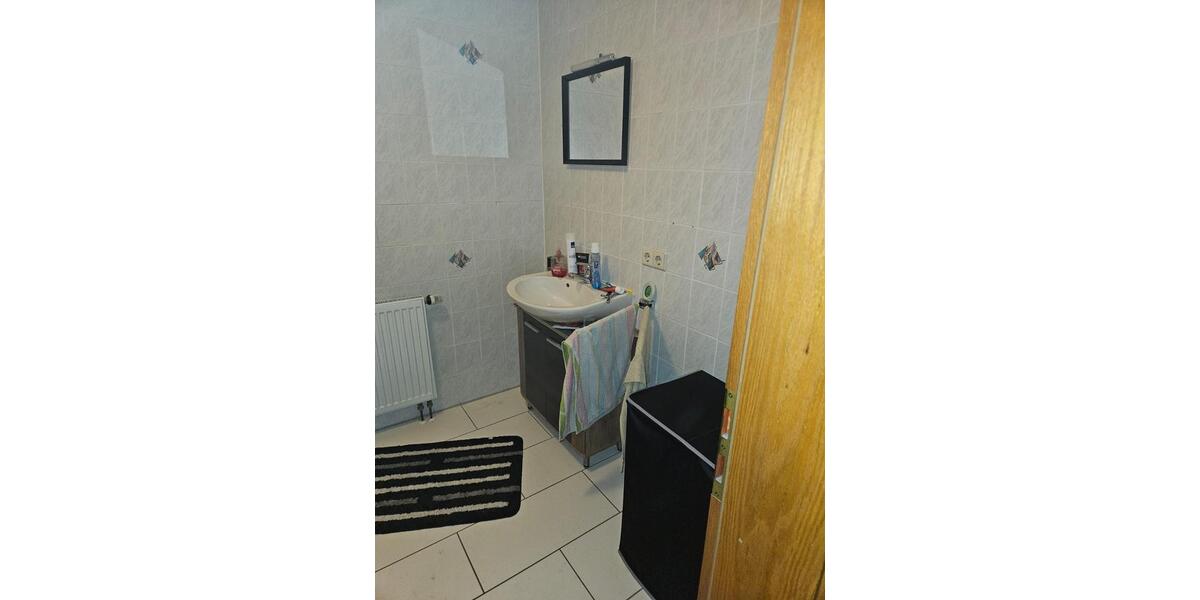 kleine 2-Zimmer-Wohnung mit Garten an Hundebesitzer zu vermieten 2 zimmer