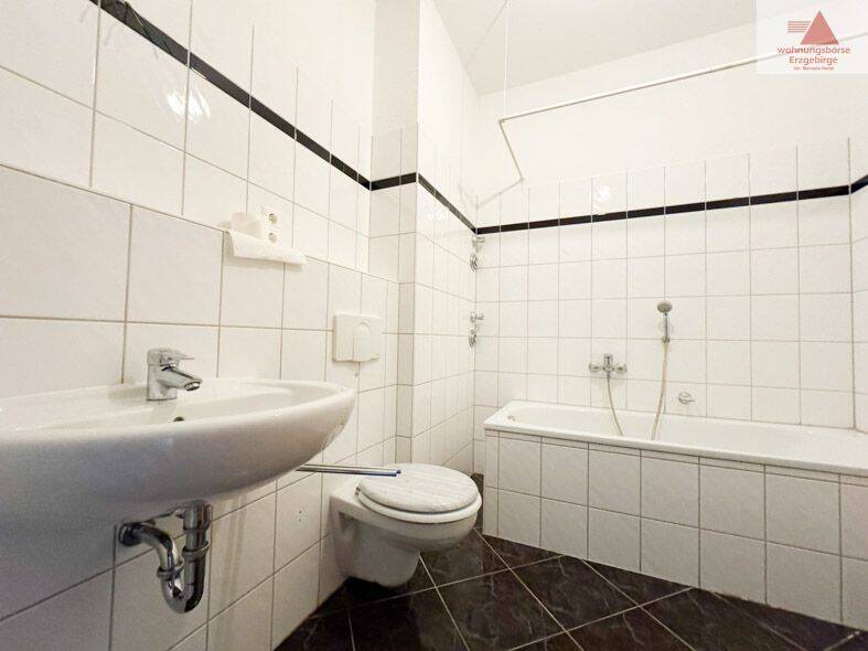 Etagenwohnung Chemnitz / Sonnenberg Yorckgebiet - 4 Zimmer, 77 m&sup2;, 400&euro; | Angebot:26569496