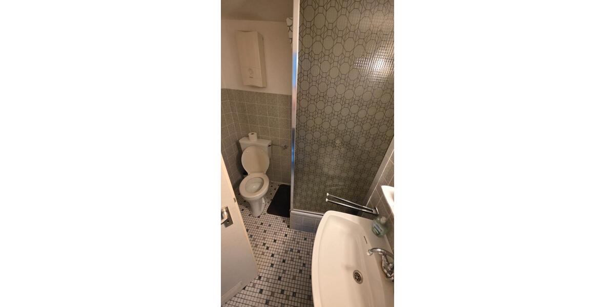 Etagenwohnung Wuppertal Cronenberg - 1 Zimmer, 22 m&sup2;, 275&euro; | Angebot:25992968