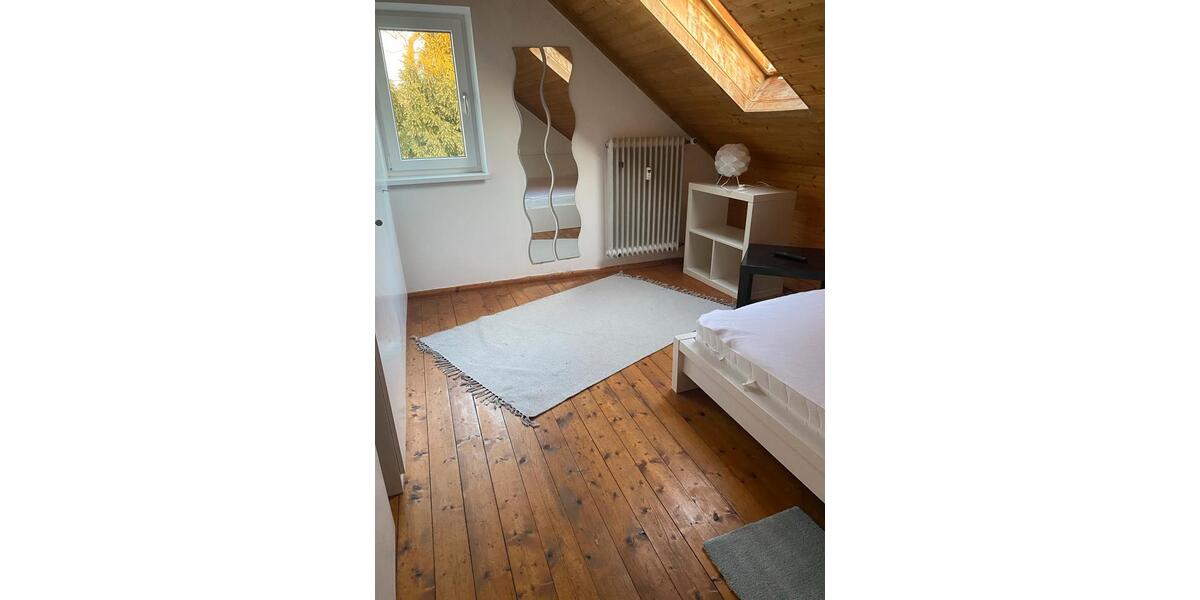 Dachgeschoßwohnung Bayreuth Meyernberg - 2 Zimmer, 41 m&sup2;, 600&euro; | Angebot:25844460