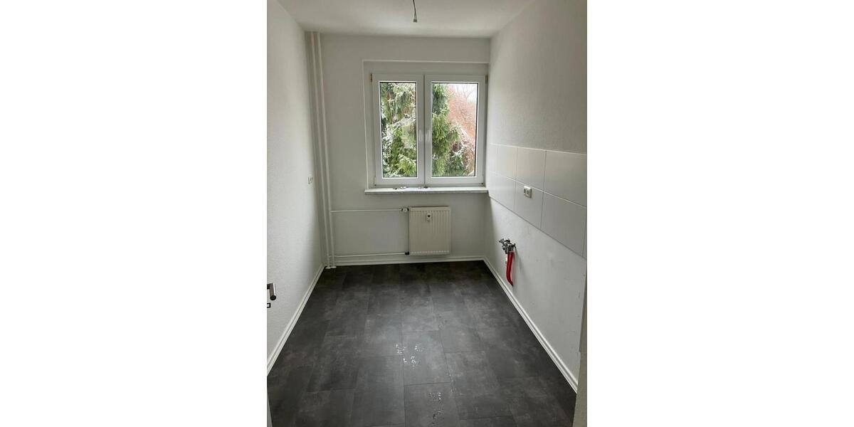 Etagenwohnung Bernsdorf - 2 Zimmer, 48 m&sup2;, 249&euro; | Angebot:25907374