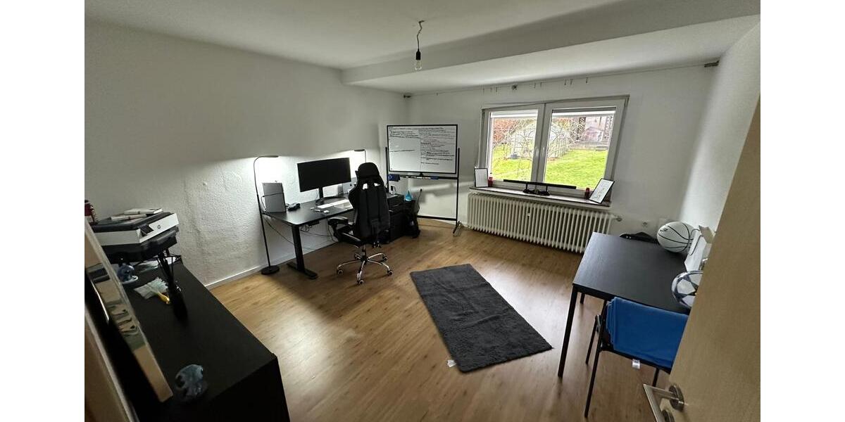 Etagenwohnung Gummersbach - 2 Zimmer, 54 m&sup2;, 780&euro; | Angebot:24955892