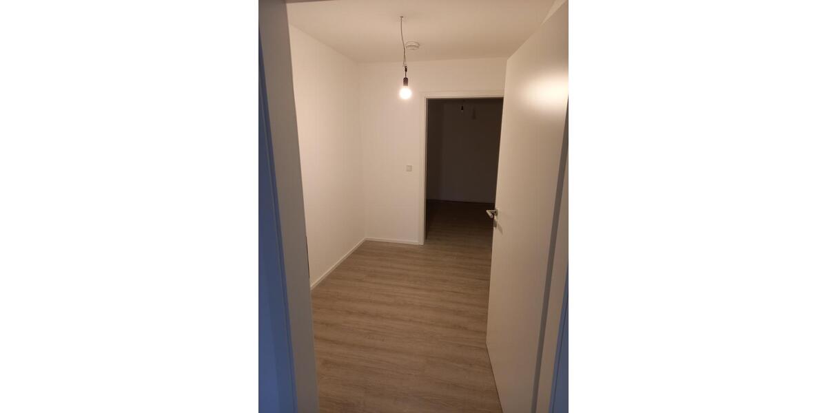 Große Wohnung 4ZKB in Gau-Algesheim mit Terrasse und Stellplatz 1 zimmer