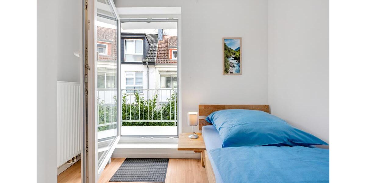Wohnen auf Zeit Bremen Burglesum - 10 Zimmer, 200 m&sup2;, 20&euro; | Angebot:17434768