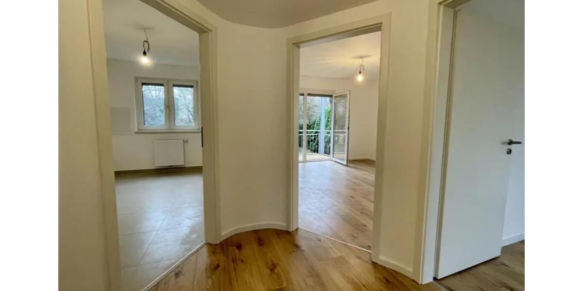 Exklusive Wohnung mit gehobener Ausstattung und großem Garten 2 zimmer