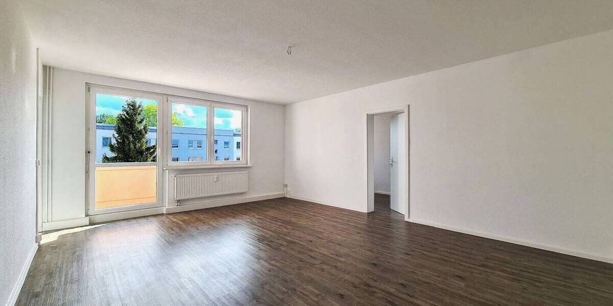 Etagenwohnung Freiberg Freiberg West - 4 Zimmer, 80 m&sup2;, 439&euro; | Angebot:26751176
