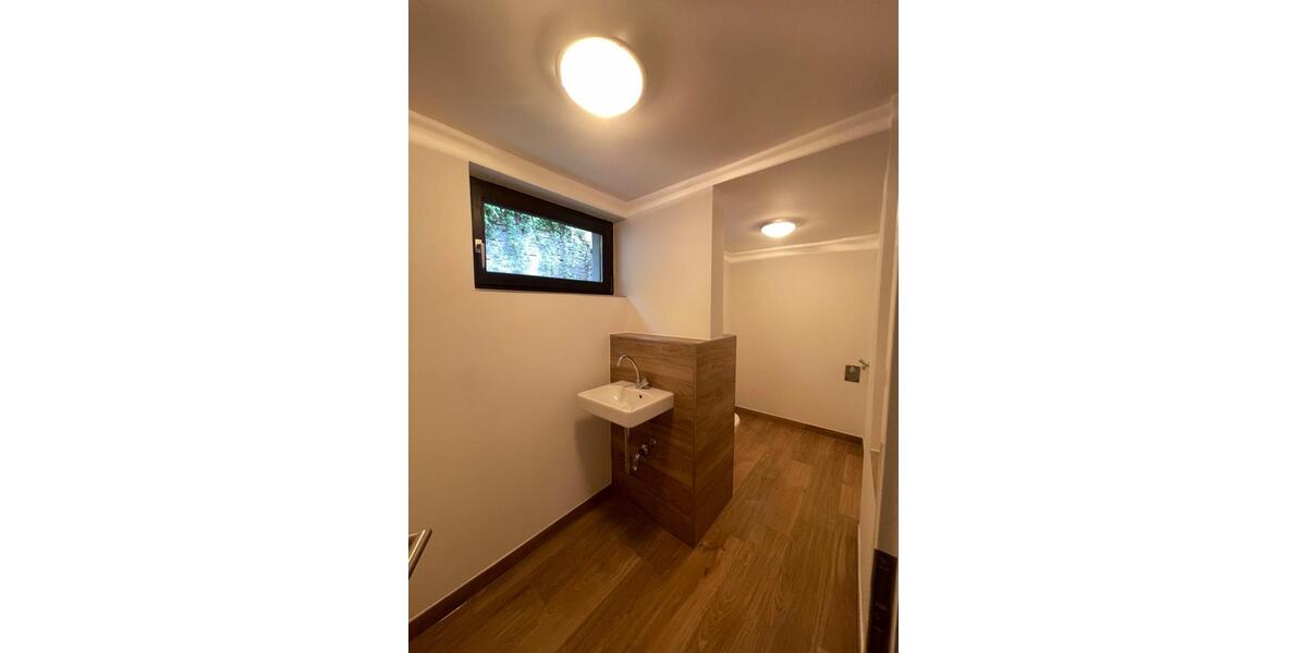 Einfamilienhaus Würzburg Steinbachtal - 4 Zimmer, 100 m&sup2;, 1.500&euro; | Angebot:26579622