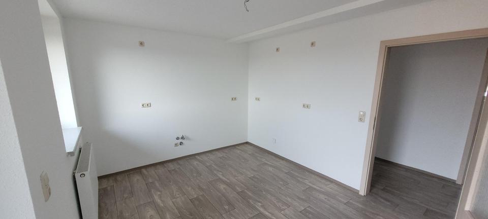 Dachgeschoßwohnung Schleiz - 4 Zimmer, 88 m&sup2;, 660&euro; | Angebot:25407532