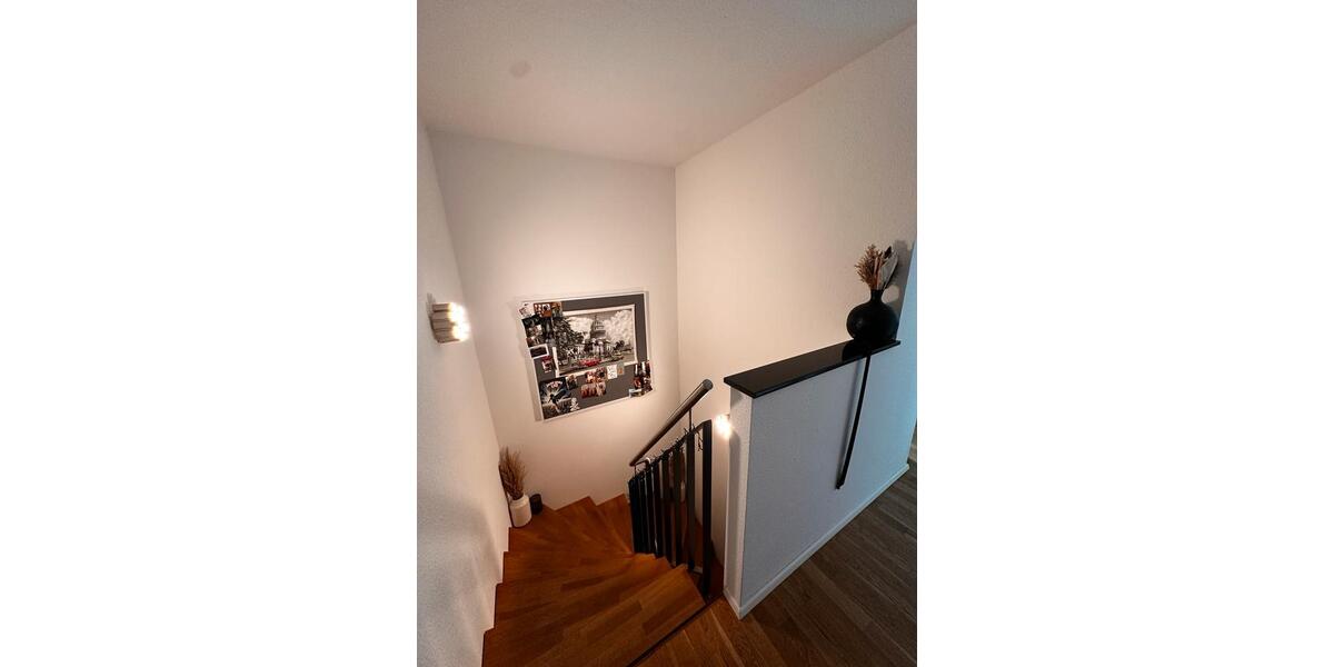 Maisonettenwohnung Frankfurt am Main Kalbach - 4 Zimmer, 107 m&sup2;, 1.300&euro; | Angebot:26577817