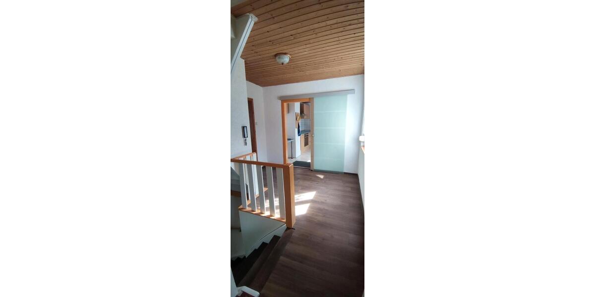 Einfamilienhaus Empfingen - 6 Zimmer, 170 m&sup2;, 1.400&euro; | Angebot:25935051