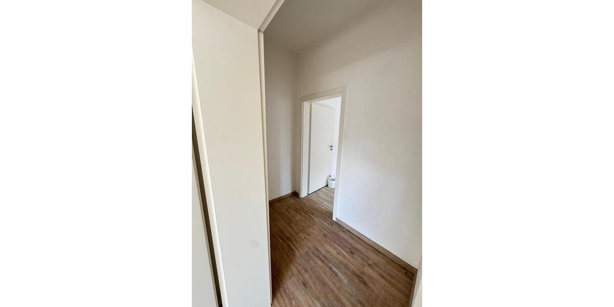 Etagenwohnung Gelsenkirchen Gelsenkirchen-Mitte - 1 Zimmer, 45 m&sup2;, 550&euro; | Angebot:24781925