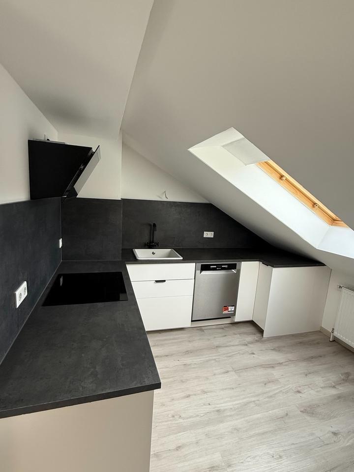 3 - Zimmer DG Wohnung in Lohrhaupten