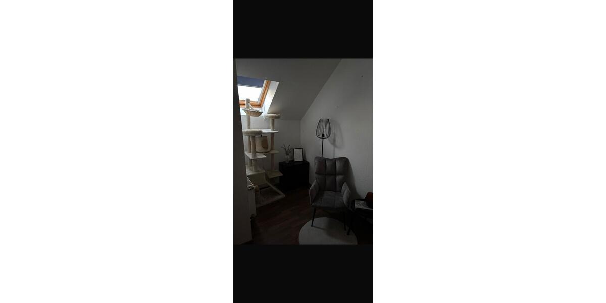 Etagenwohnung Vechelde - 4 Zimmer, 105 m&sup2;, 870&euro; | Angebot:25976432