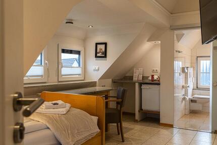 Wohnen auf Zeit Raunheim - 1 Zimmer, 25 m&sup2;, 20&euro; | Angebot:24701974