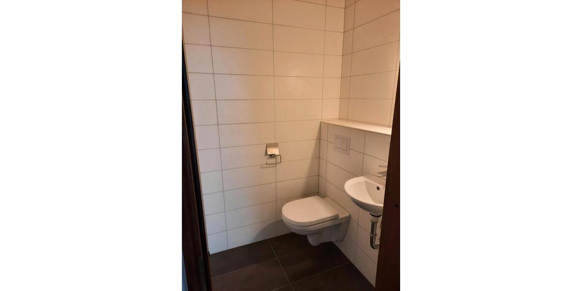 Etagenwohnung Bingen am Rhein - 3 Zimmer, 92 m&sup2;, 1.200&euro; | Angebot:26041424